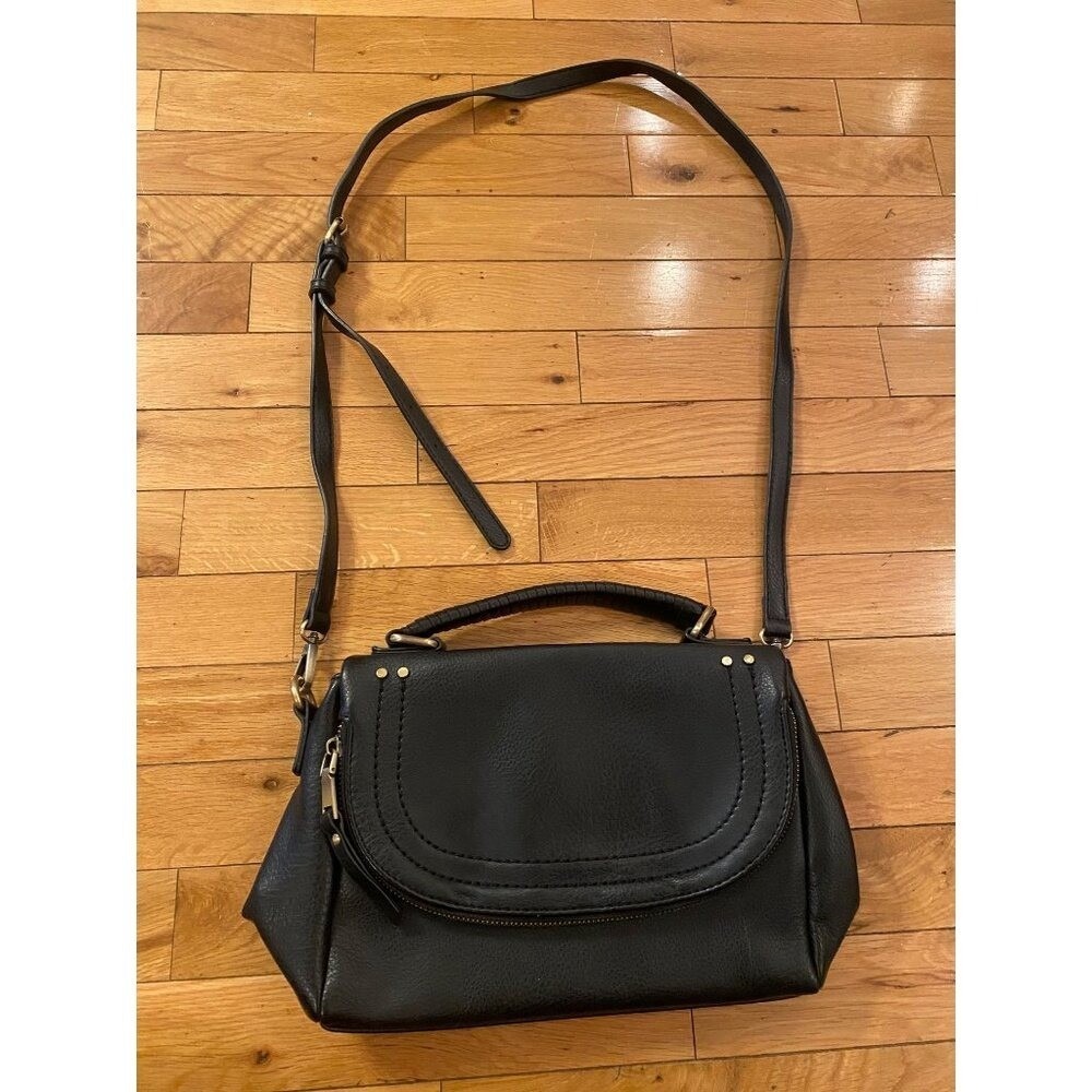 Antik Kraft Black‎ Vegan Leather Crossbody Bag Gold Hardware Chevron Lining
